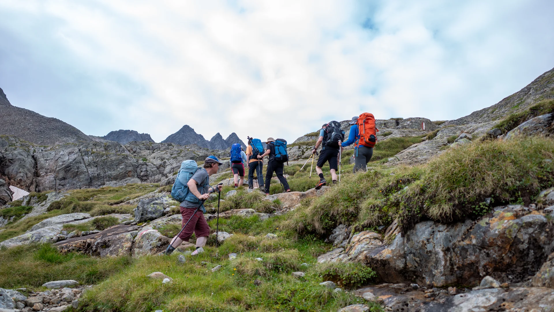 Bergwandergruppe | © Simeon Kremzow-Tennie