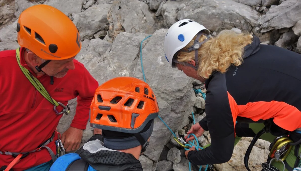 Klettern Ausbildung mit mobilen Sicherungen - Felsklettern | © DAV Wuppertal / Stefan Strunk