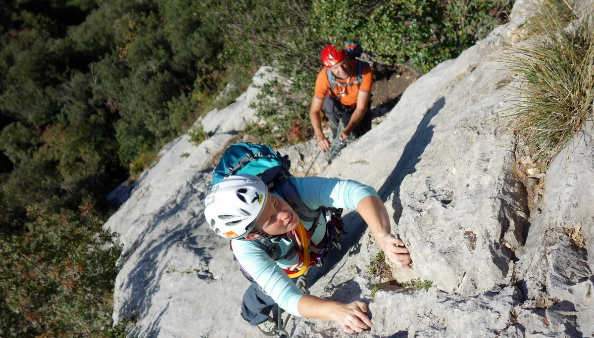 Klettern in Seilschaft - Alpines Felsklettern | © DAV Wuppertal / Stefan Strunk