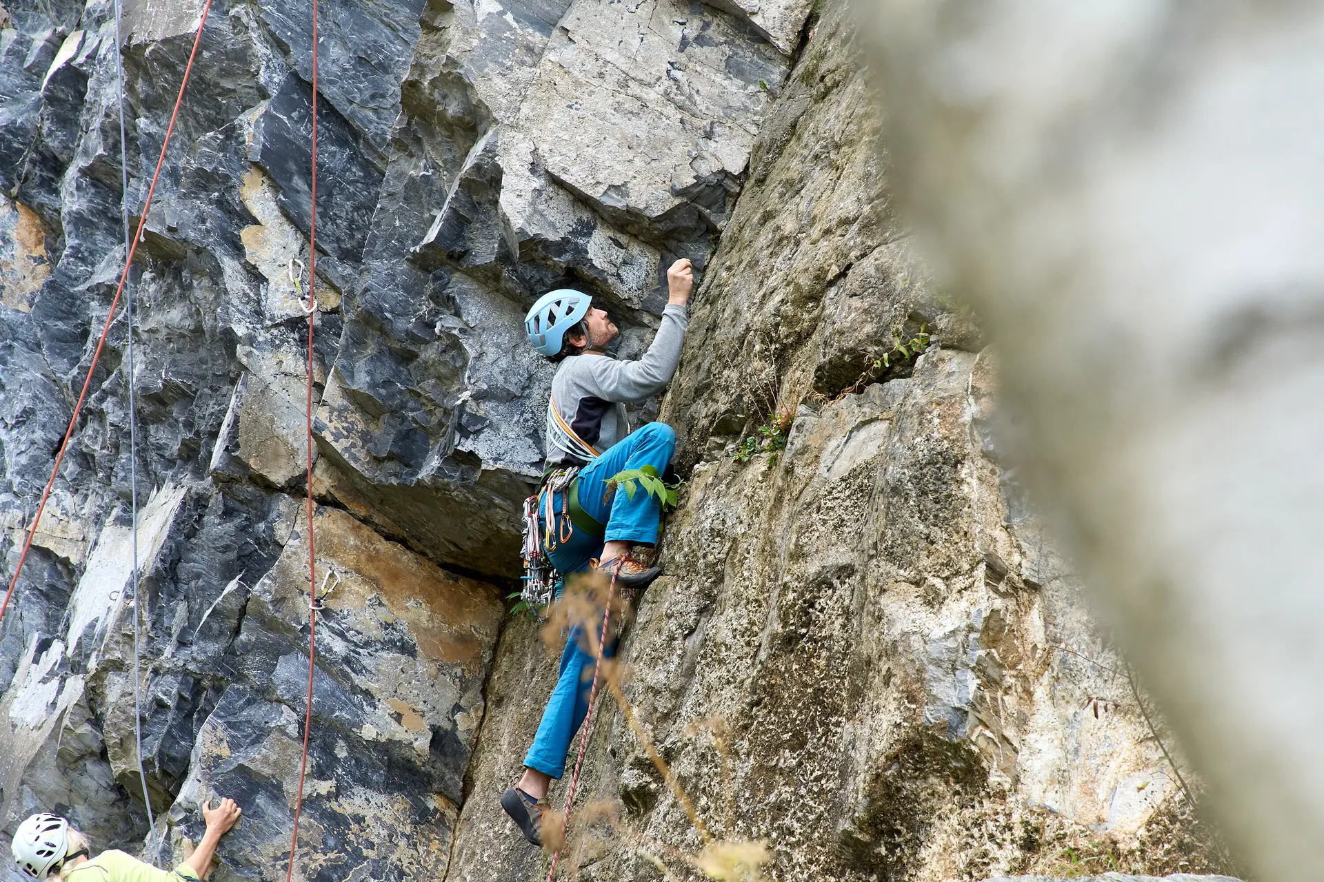 Sportklettern im heimischen Klettergarten | © DAV Wuppertal / Stefan Strunk