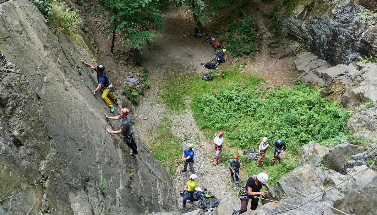Grundkurs Felsklettern - Von der Halle an den Fels | © DAV Wuppertal/Stefan Strunk
