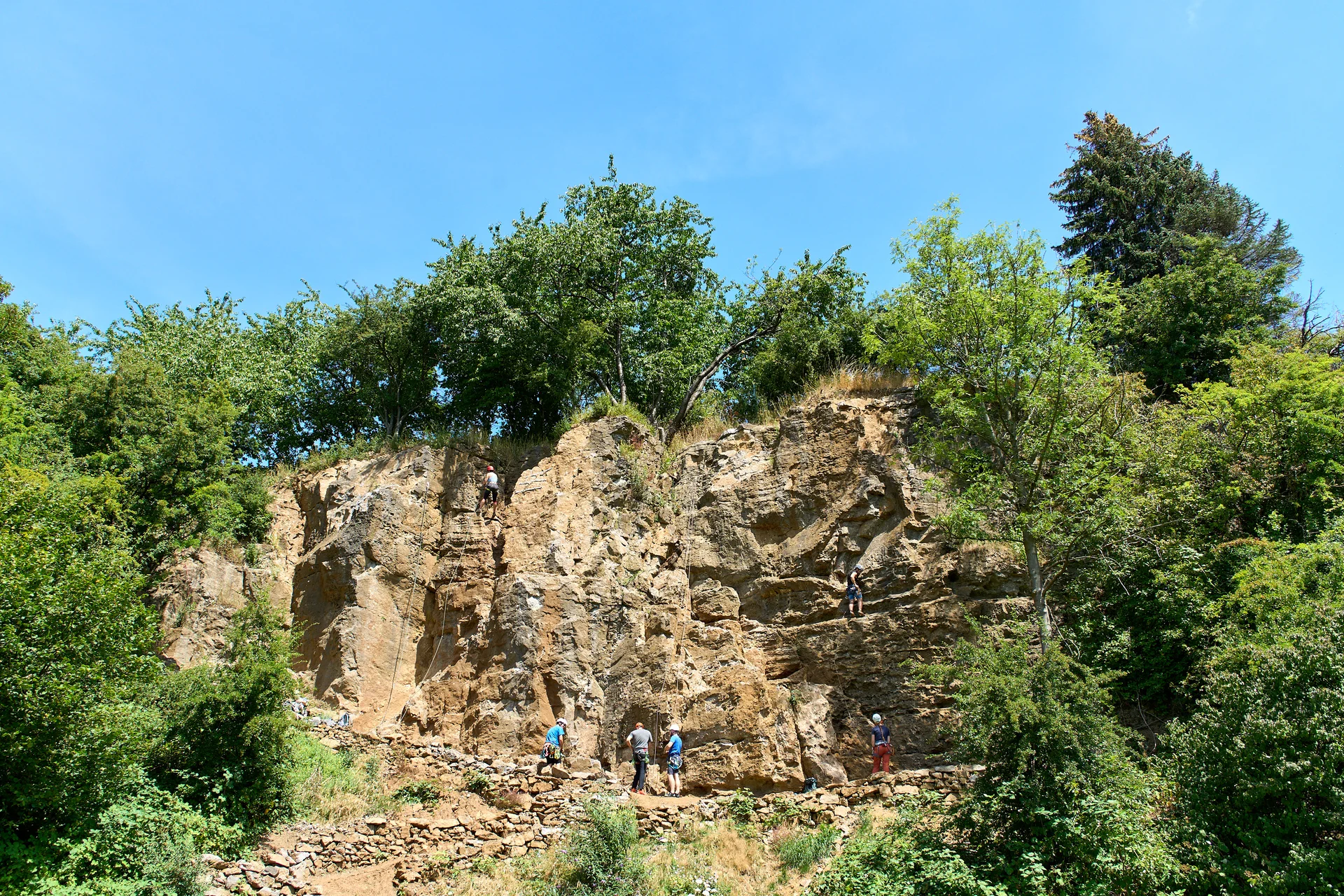 Grundkurs Felsklettern - Von der Halle an den Fels | © DAV Wuppertal/Stefan Strunk
