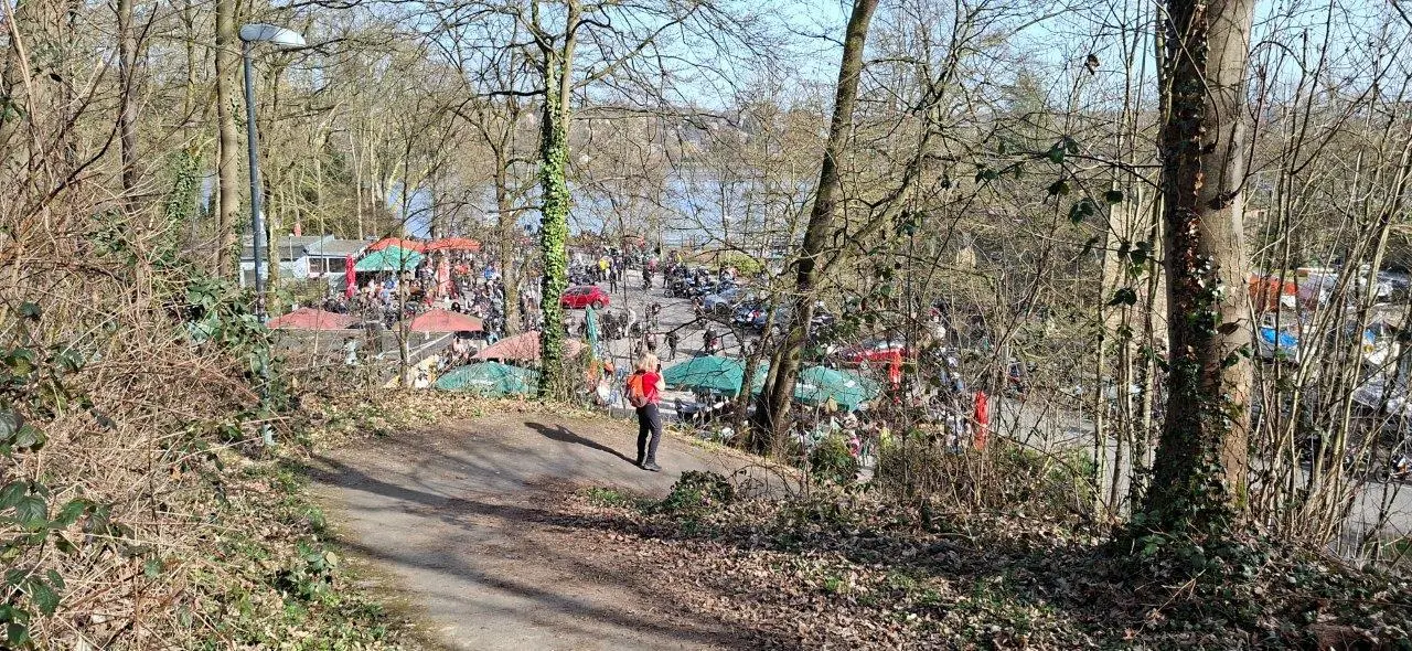 Immer weiter auf dem Baldeneysteig | © Johannes Rohleder